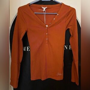 Guess-Women's Burnt Orange Long Sleeve-Slim Fit-Top-Size Small